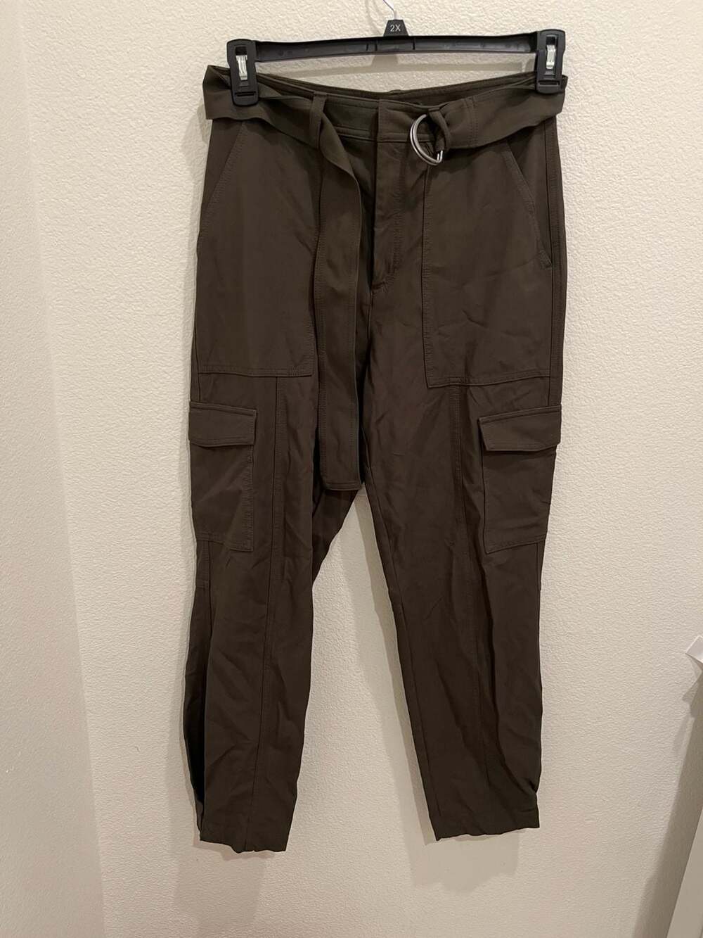 Banana Republic Slim Refined Stretch Cargo Pants - Picture 4 of 9